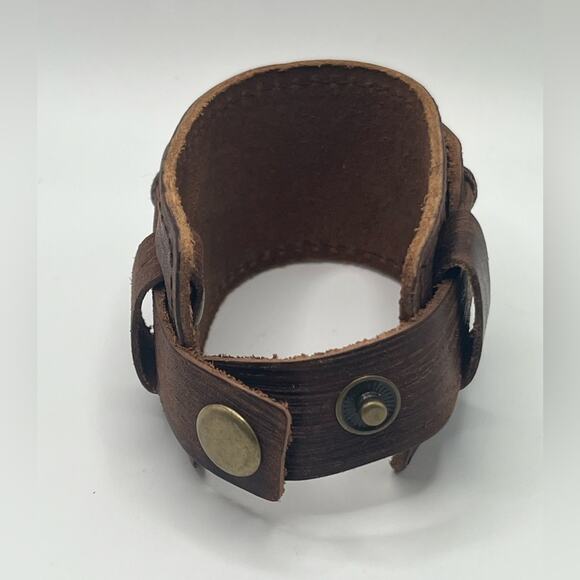 Leather bracelets, set of 5, 1 NWOT - Picture 5 of 9